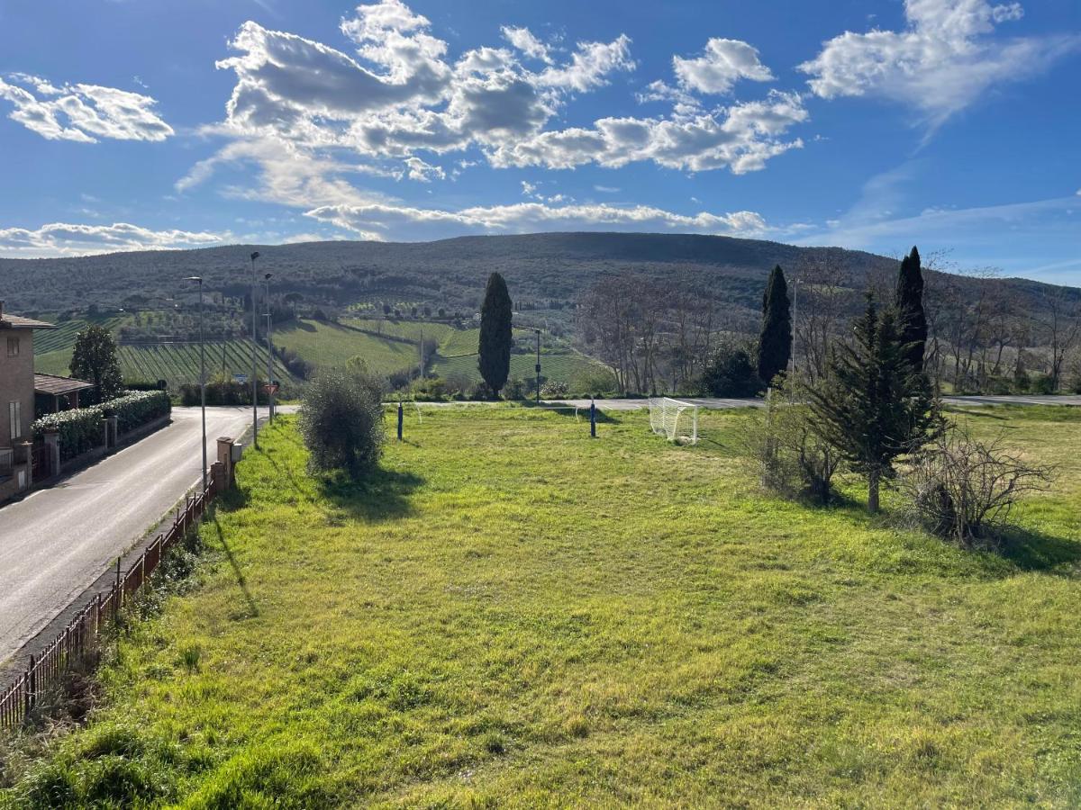 Casa Simonetta Apartment San Gimignano Bagian luar foto