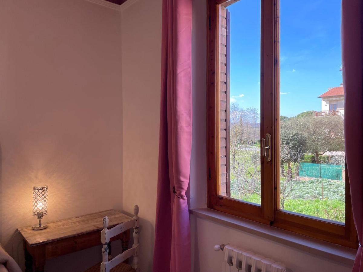 Casa Simonetta Apartment San Gimignano Bagian luar foto
