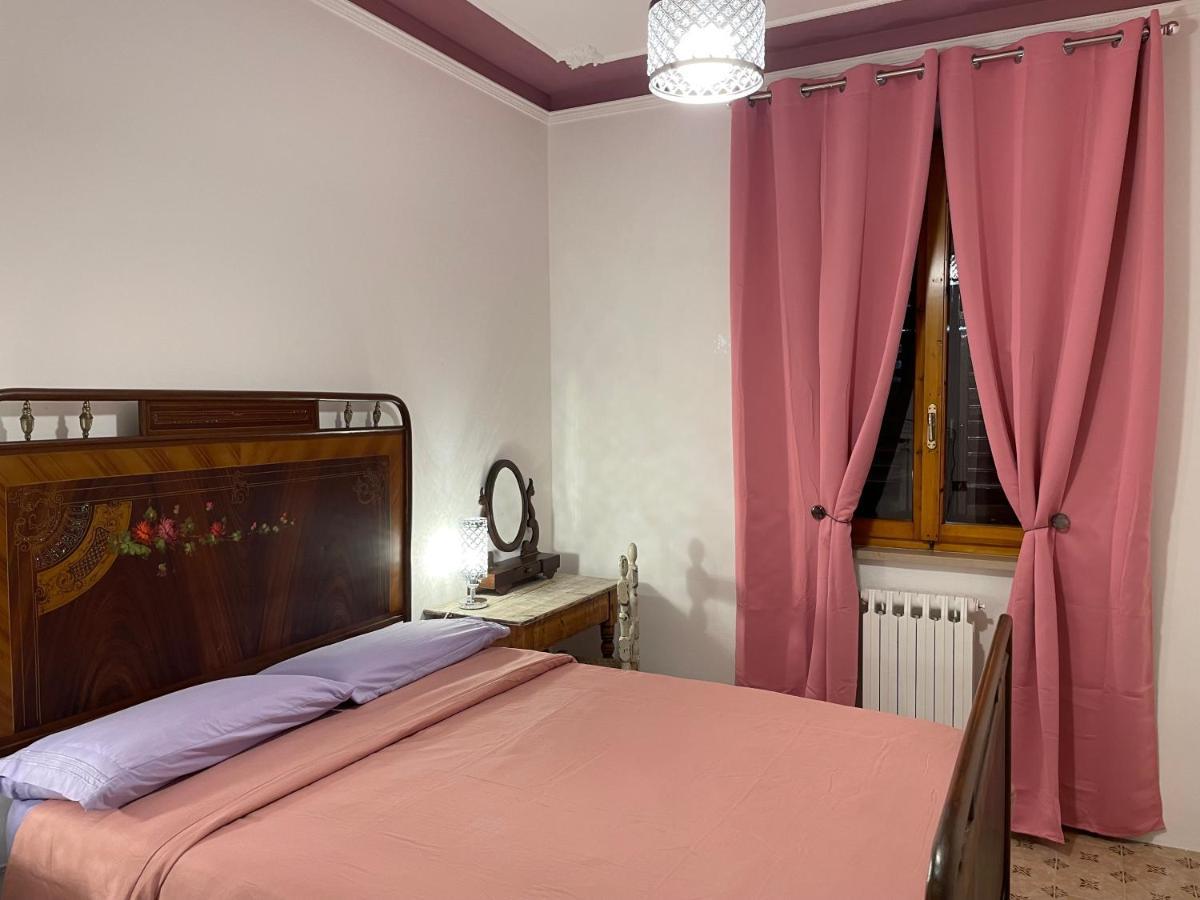 Casa Simonetta Apartment San Gimignano Bagian luar foto